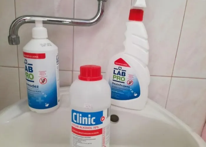 In Pore With Swimming Pool Дом отдыха *