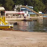 In Pore With Swimming Pool Porec