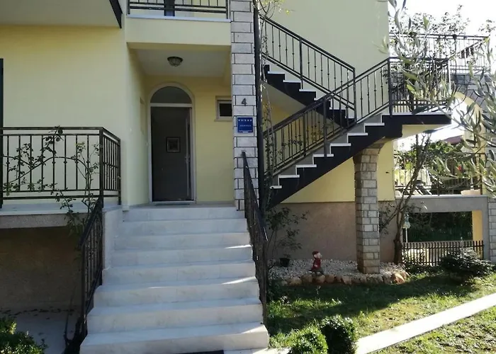 Ferienhaus In Pore With Swimming Pool